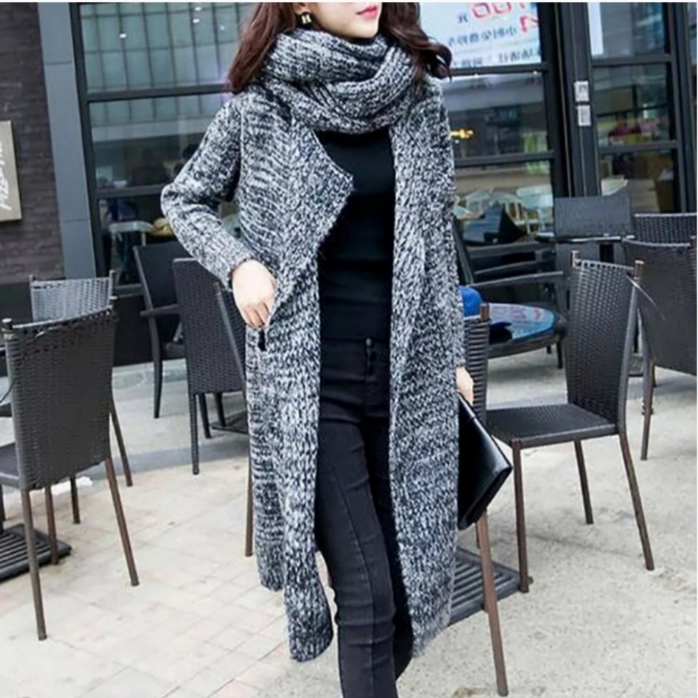 Scarf attached, warm, long, woven, gray cardigan